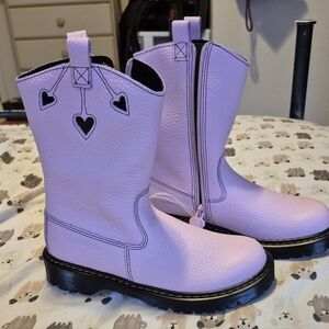 Dr. Martens Kids Light Pink Heart Boots